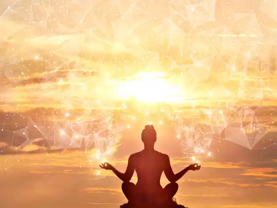 Radiant Renewal: สัมมนาออนไลน์เรื่องสุขภาพ ความเป็นอยู่ที่ดี และจิตวิญญาณในฤดูร้อนปี 2023