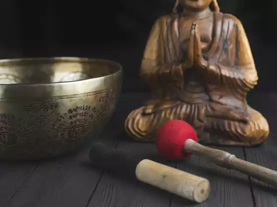 Meditación de Sonido de Sintonización Cósmica