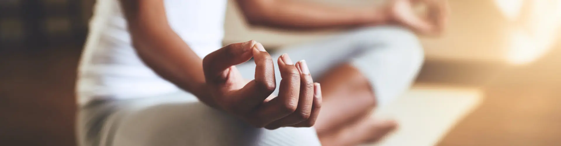 kelas yoga: pinggul yang sihat - Online Class by Jess Anderson