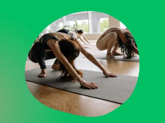 賦能 Vinyasa：中級瑜珈流程